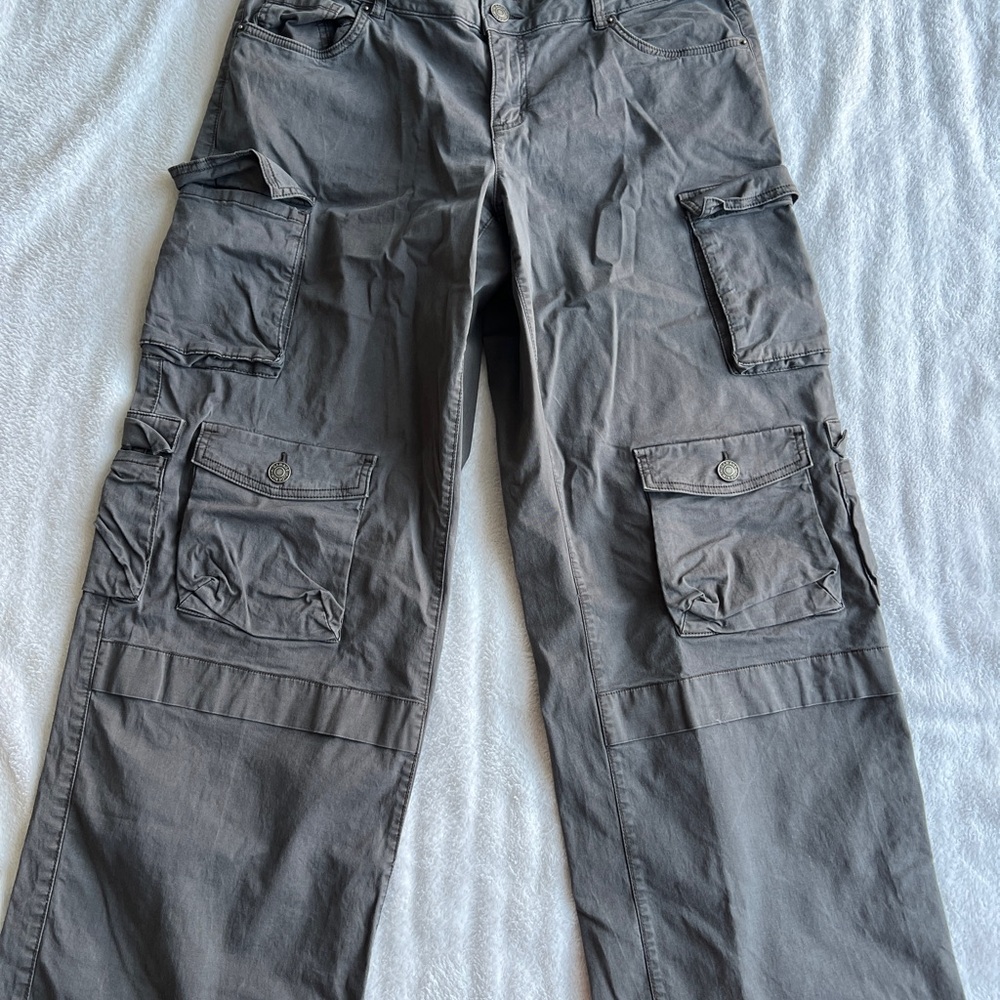 Garage Gray Cargo Pants Durable Utility Design